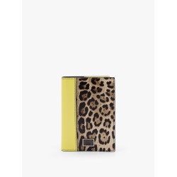 Saffiano leather passport holder with clored leather inserts