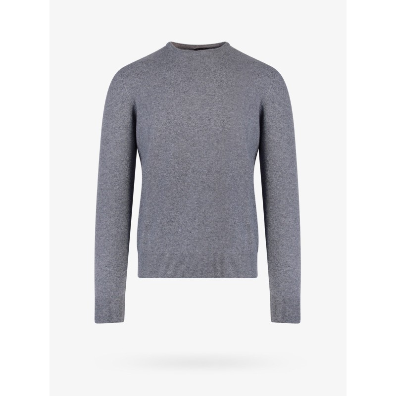 Cashmere basic sweater