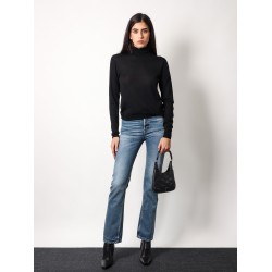 Sustainable wool sweater with embroidered monogram