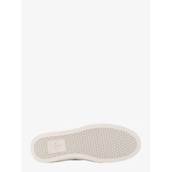 Low-top leather sneakers