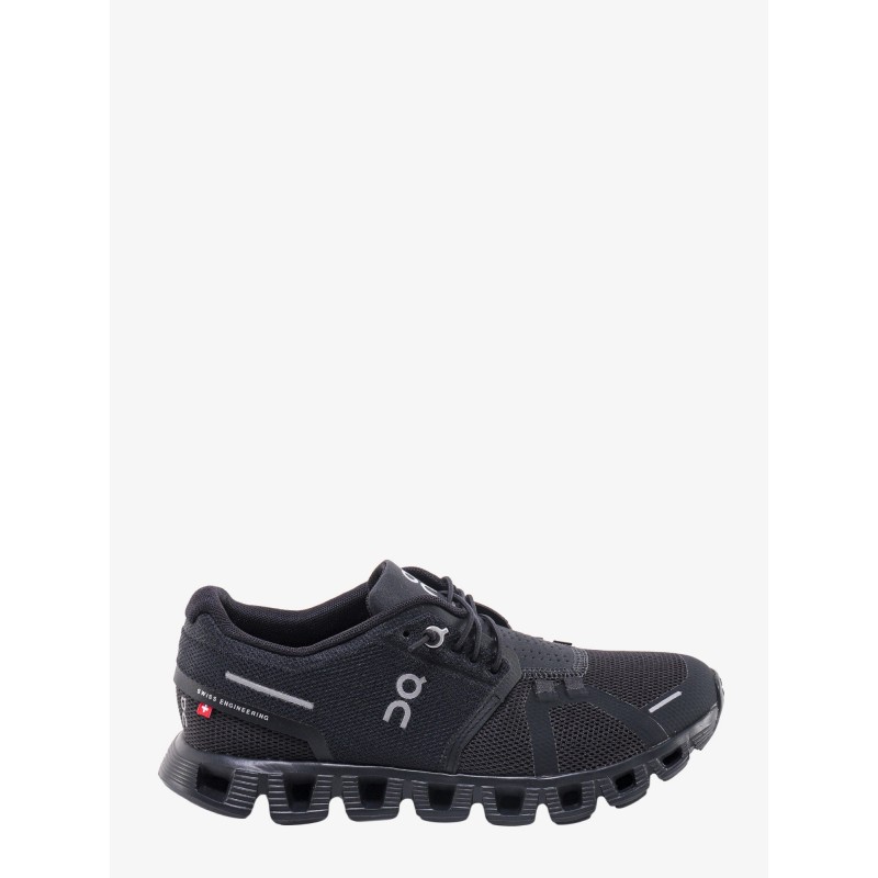 Nylon sneakersus reference sizes