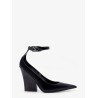 Patent leather décolleté with vlogo the bold buckle