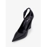 Patent leather décolleté with vlogo the bold buckle