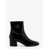 Patent leather boots with engraved triomphe logo