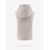 The cube sleeveless jacket with cameluxe padding