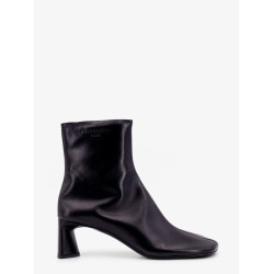 Dutyfree leather boots