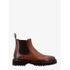 Leather boots with rubber sole