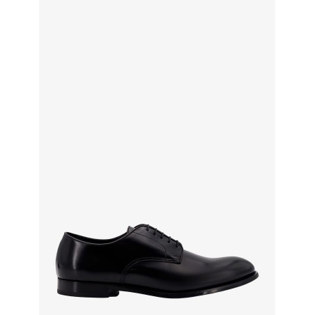 Patent leather lace-up shoe