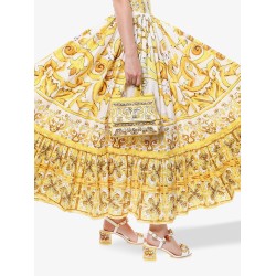 Leather sandals with jewel applications