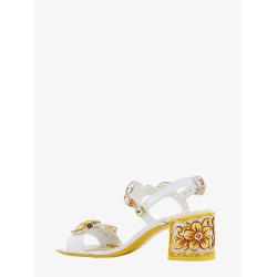 Leather sandals with jewel applications
