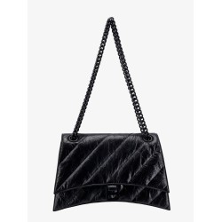 Matelassé leather shoulder bag with frontal monogram