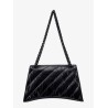 Matelassé leather shoulder bag with frontal monogram