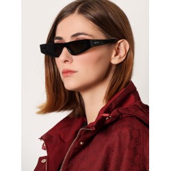Acetate sunglasses with engraved logo on the side