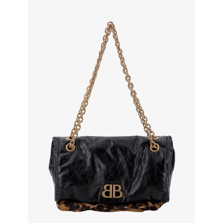 Changeable leather shoulder bag with animalier insert
