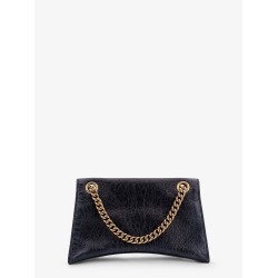 Leather shoulder bag with dirty effect and iconic metal logo