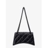 Matelassé leather shoulder bag with frontal monogram
