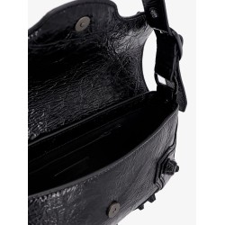 Patent leather shoulder bag with metal details