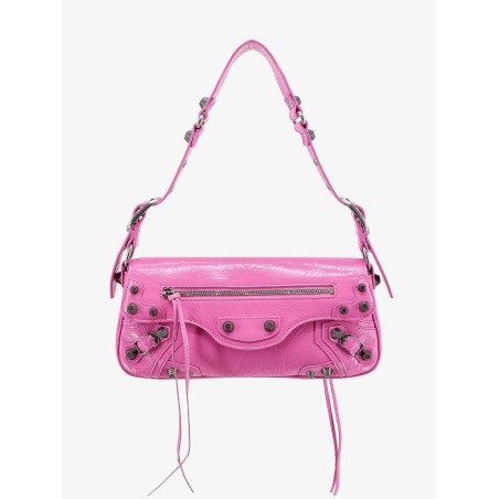 Leather shoulder bag with metal details