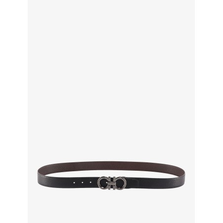 Textured leather belt with iconic gancini buckle
