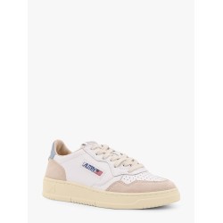 Medalist low leather sneakers