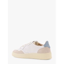 Medalist low leather sneakers