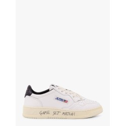 Medalist low leather sneakers