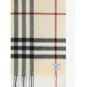 Cashmere scarf with Giant Check motif