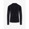 Seamless stretch fabric t-shirt