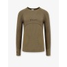 Seamless stretch fabric t-shirt