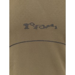 Seamless stretch fabric t-shirt