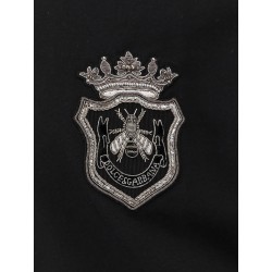 Cotton t-shirt with hand-embroidered patch