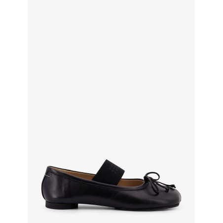 Leather ballerinas