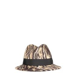 WIDE-BRIMMED HAT