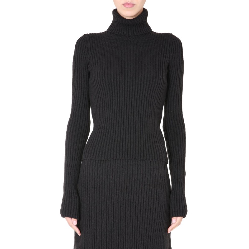 TURTLENECK SWEATER