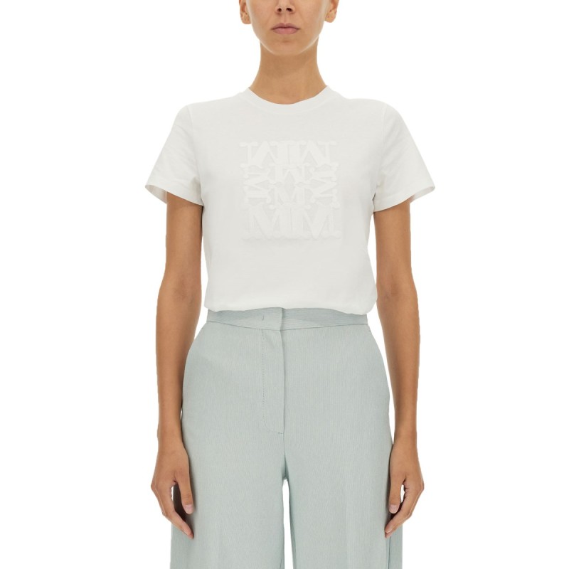 T-SHIRT WITH LOGO PATCH