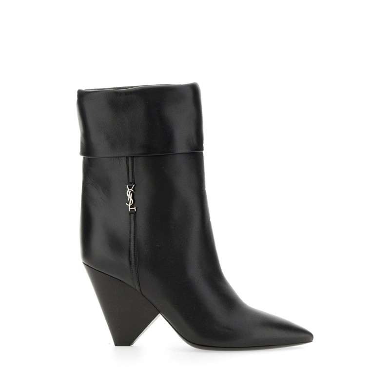 NIKI BOOTS.