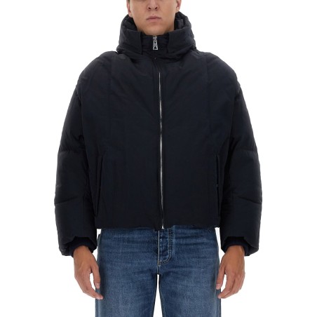 DOWN JACKET IN TECH