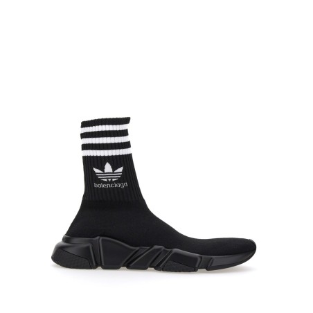 SNEAKER SPEED