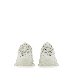 SNEAKER TRACK