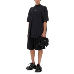 T-SHIRT WITH LOGO