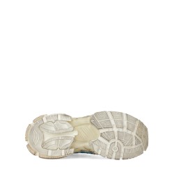 SNEAKER RUNNER