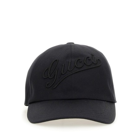 BASEBALL CAP WITH EMBROIDERY