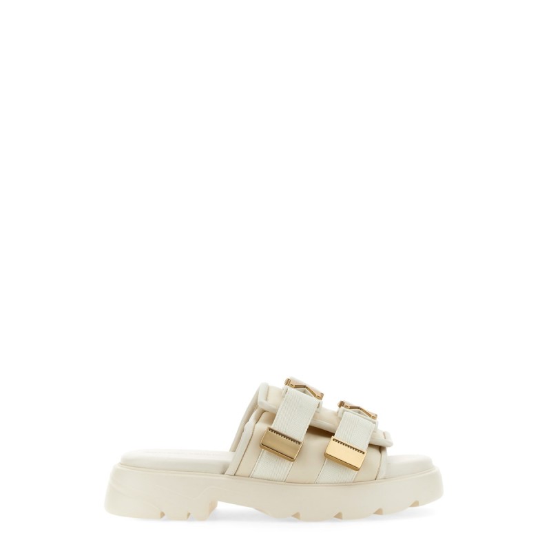 SANDAL FLASH