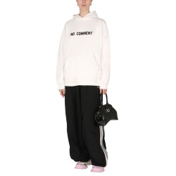NO COMMENT WIDE FIT HOODIE