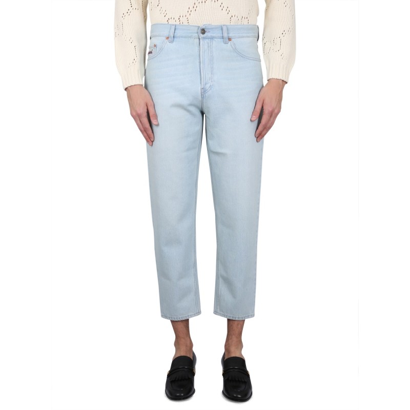 CLOSE-FITTING DENIM PANTS