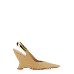 POINTED SLINGBACK PUMPS