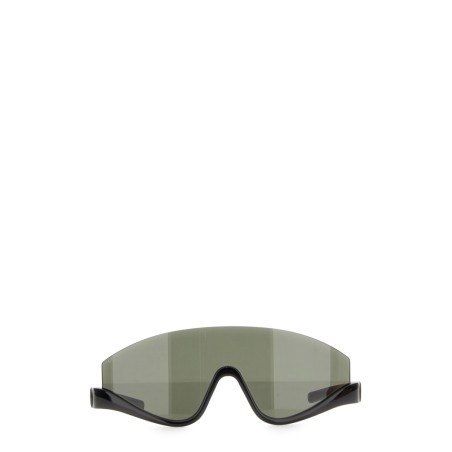 MASK-SHAPED SUNGLASSES
