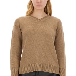 V-NECK SWEATER