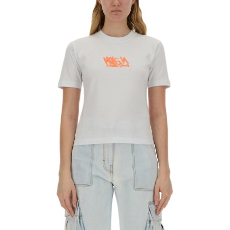 T-SHIRT WITH LOGO