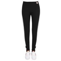 LEGGINGS CON PATCH LOGO